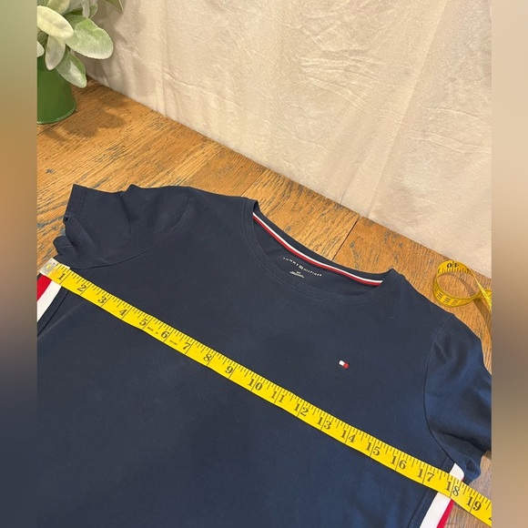 TOMMY HILFIGER – Navy T-Shirt Dress with Side Stripes – Size S - Picture 6 of 8